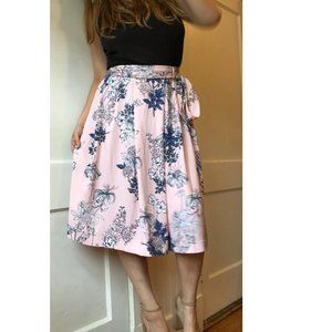 Banana Republic Floral Midi Skirt w/ belt - size 4